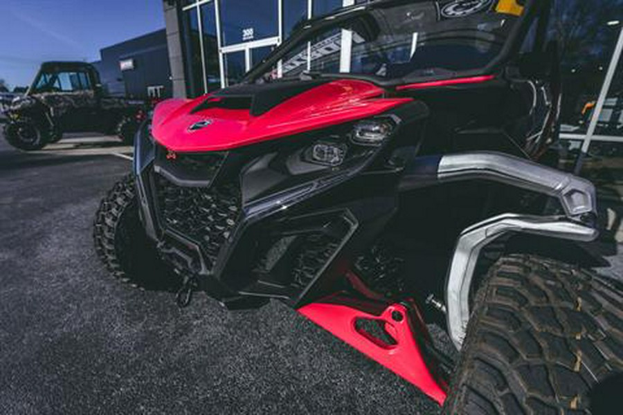 2024 Can-Am Maverick R X