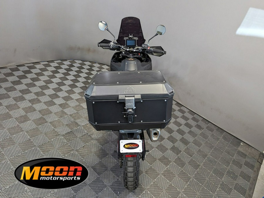 2023 Husqvarna Norden 901