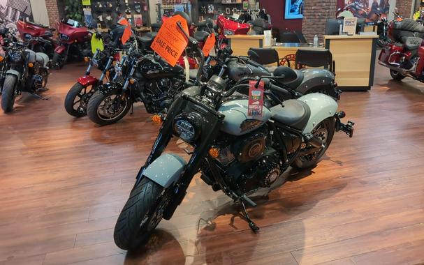 2025 Indian Motorcycle CHIEF BOBBER DARK HORSE, STORM GRAY, 49S Dark Horse®