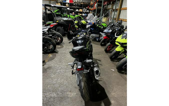 2026 Kawasaki Ninja® ZX™-6R Base