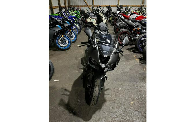 2026 Kawasaki Ninja® ZX™-6R Base