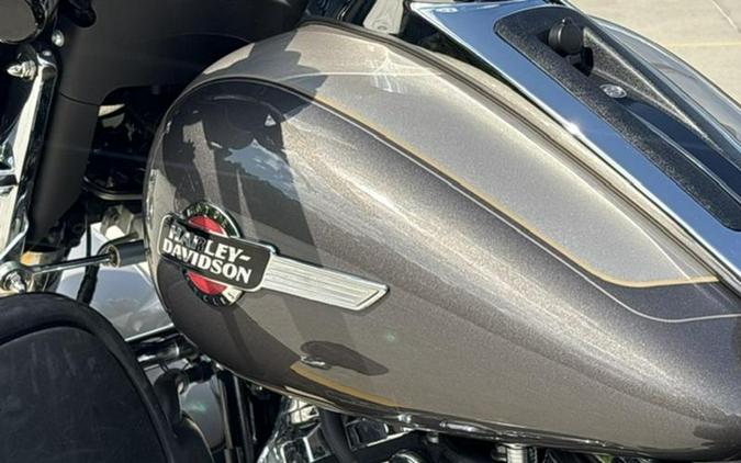 2023 Harley-Davidson® FLHTCUTG - Tri Glide® Ultra