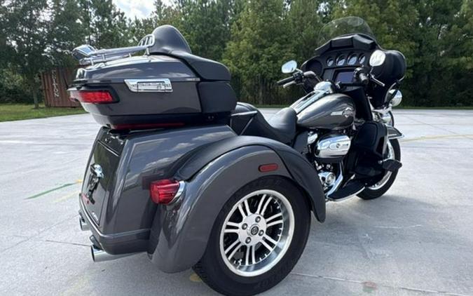 2023 Harley-Davidson® FLHTCUTG - Tri Glide® Ultra