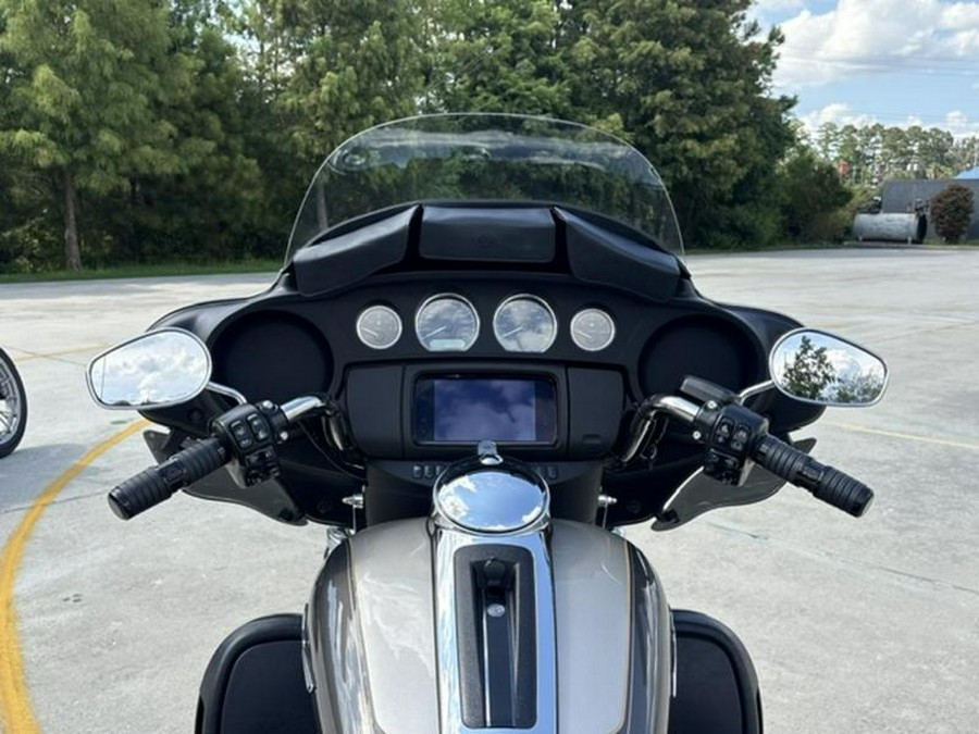 2023 Harley-Davidson® FLHTCUTG - Tri Glide® Ultra