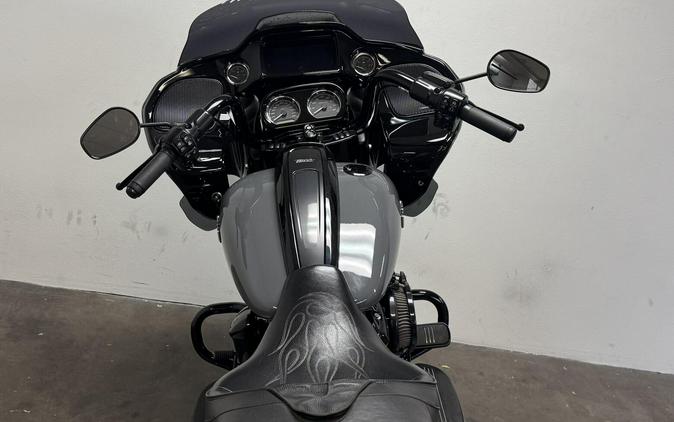 FLTRXS 2022 Road Glide® Special