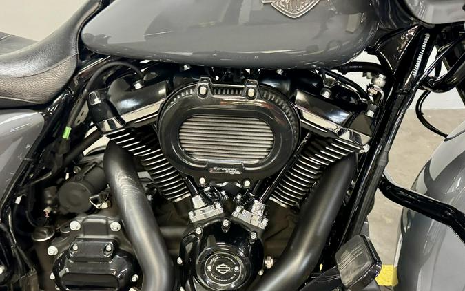 FLTRXS 2022 Road Glide® Special