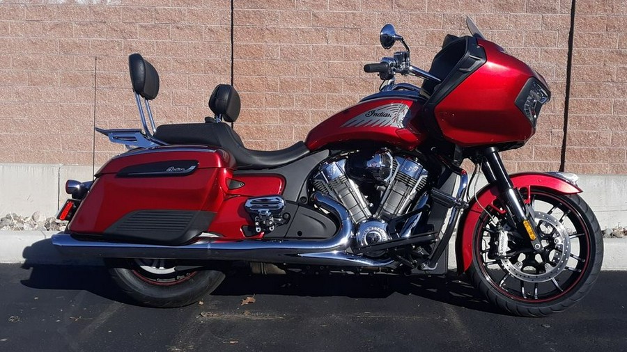 2020 Indian Motorcycle® Challenger Limited Ruby Metallic