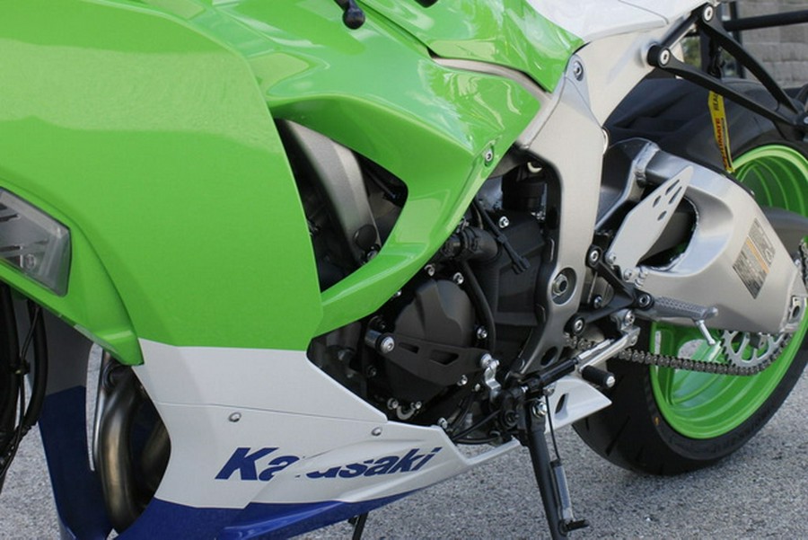 2024 Kawasaki Ninja ZX-6R 40Th Anniversary Edition ABS