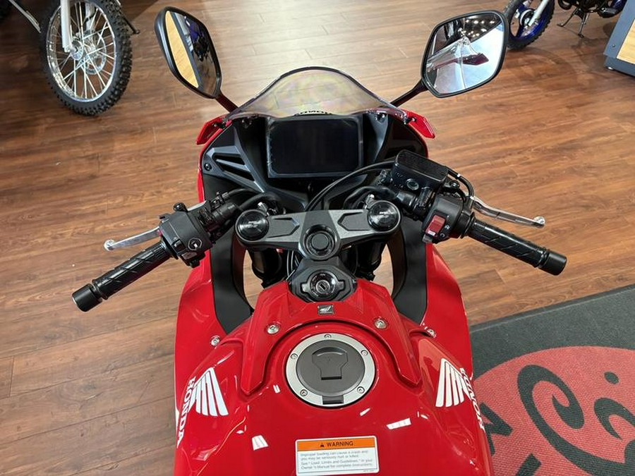 2025 Honda® CBR650R E-Clutch