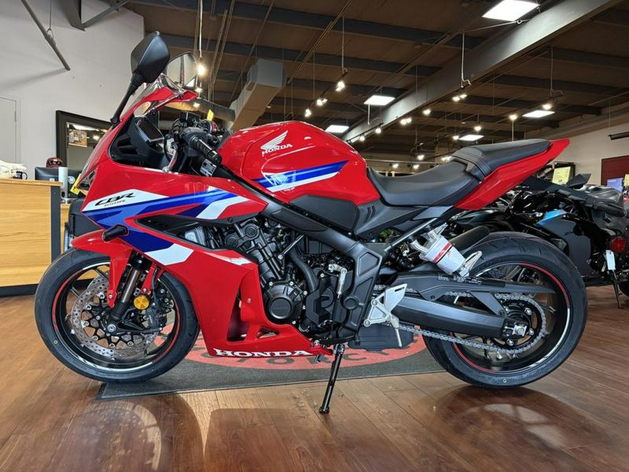 2025 Honda® CBR650R E-Clutch