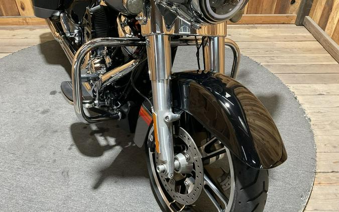 2019 Harley-Davidson® FLHX - Street Glide®