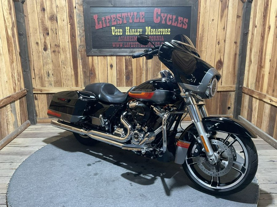 2019 Harley-Davidson® FLHX - Street Glide®