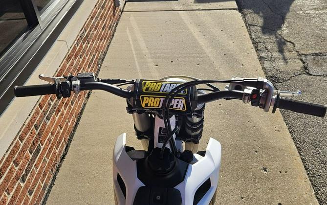 2024 Husqvarna® FC 450 Rockstar Edition