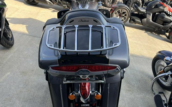 2017 Indian Roadmaster Steel Gray Over Thunder Black