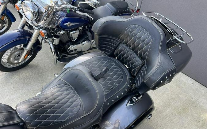 2017 Indian Roadmaster Steel Gray Over Thunder Black