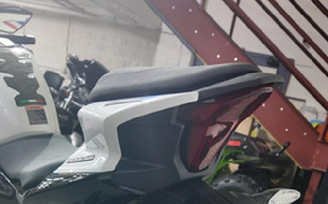 2025 CFMOTO SS 300