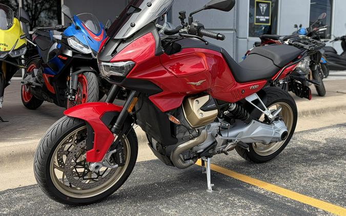 2024 Moto Guzzi V100 Mandello