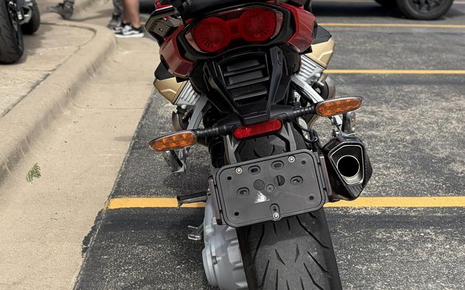 2024 Moto Guzzi V100 Mandello