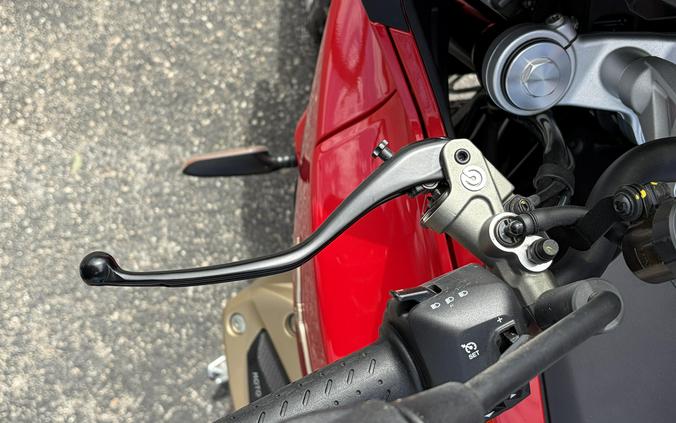 2024 Moto Guzzi V100 Mandello