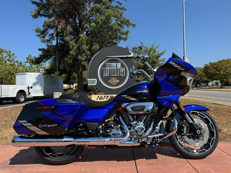 2025 Harley-Davidson CVO™ Road Glide®