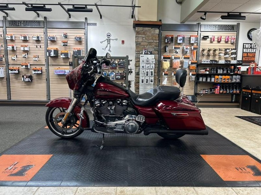 2017 Harley-Davidson® FLHXS - Street Glide® Special