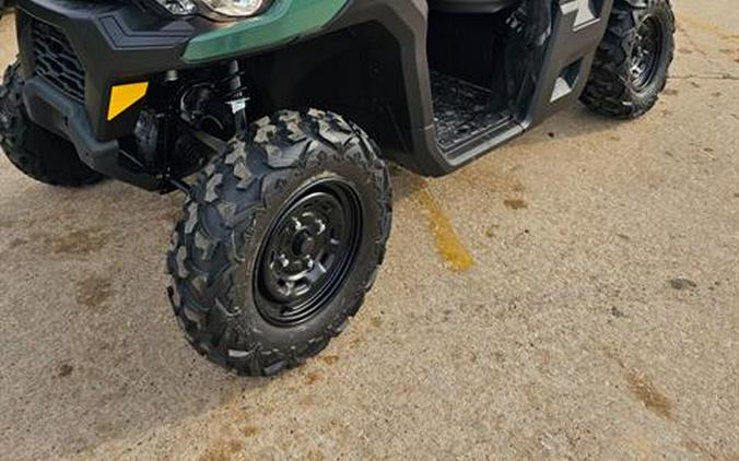 2026 Can-Am Defender HD7