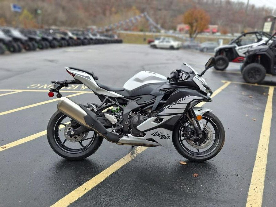 2025 Kawasaki NINJA® ZX™-4RR ABS