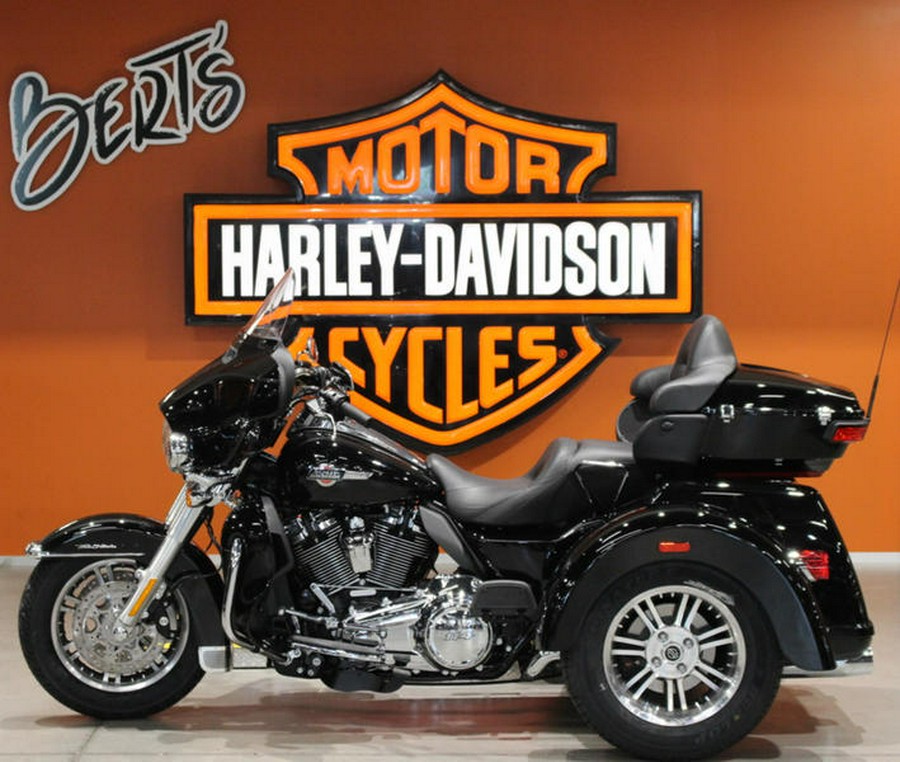 2024 Harley-Davidson® FLHTCUTG - Tri Glide® Ultra