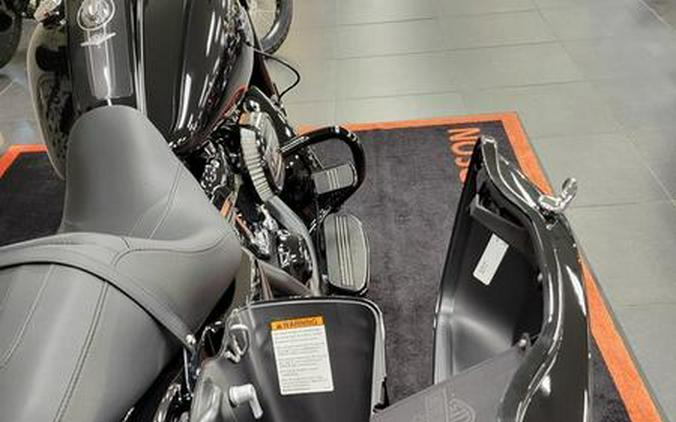 2024 Harley-Davidson® FLHRXS - Road King® Special