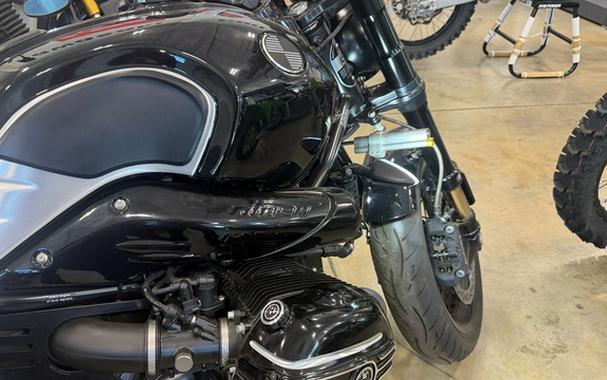 2019 BMW R nineT - Option 719