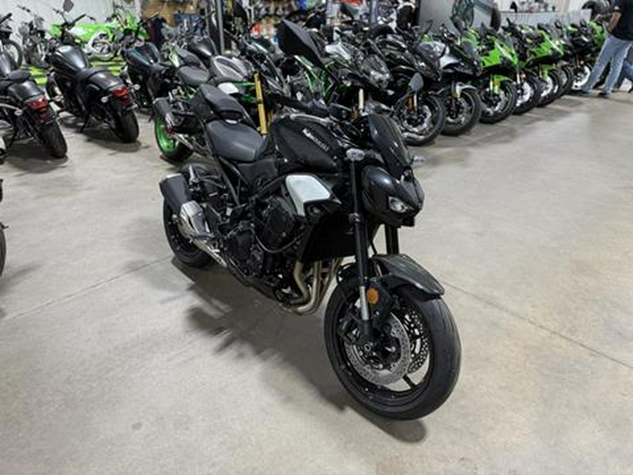 2025 Kawasaki Z900 ABS
