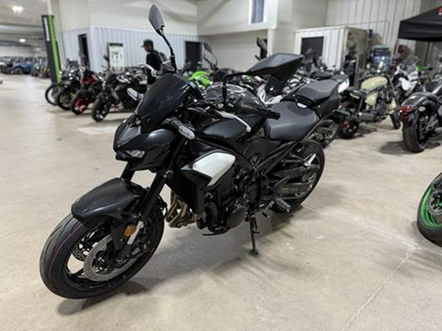 2025 Kawasaki Z900 ABS