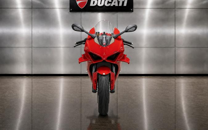 2026 PANIGALE V4 W/COMPLETE Akrapovic TITANIUM EXHAUST