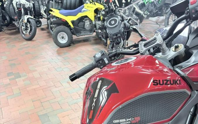 2024 Suzuki GSX-S1000GT Plus