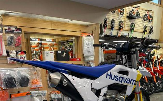 2027 Husqvarna FC 350
