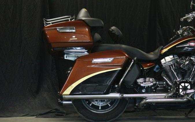 2008 Harley-Davidson® FLHTCUSE3 - CVO™ Ultra Classic® Screamin' Eagle® Anniversary Electra Glide®