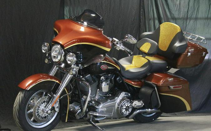 2008 Harley-Davidson® FLHTCUSE3 - CVO™ Ultra Classic® Screamin' Eagle® Anniversary Electra Glide®