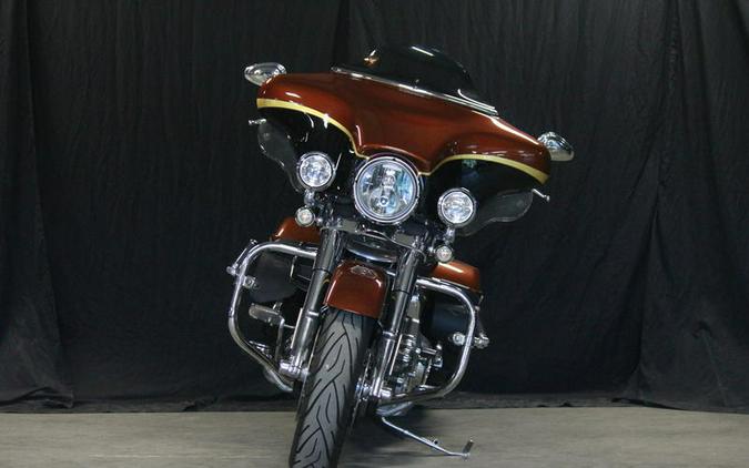 2008 Harley-Davidson® FLHTCUSE3 - CVO™ Ultra Classic® Screamin' Eagle® Anniversary Electra Glide®