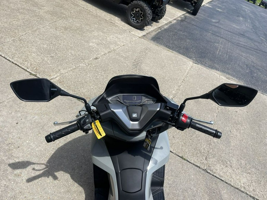 2025 Honda® PCX