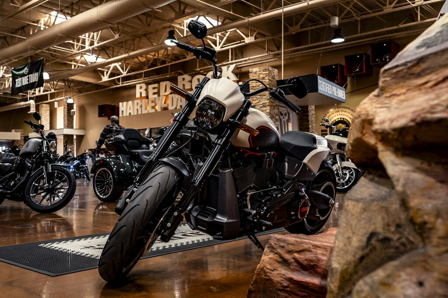 2019 Harley-Davidson Softail FXDR 114