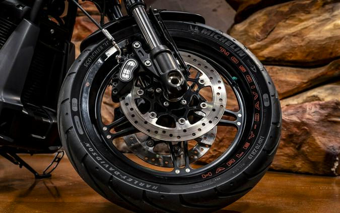 2019 Harley-Davidson FXDR 114