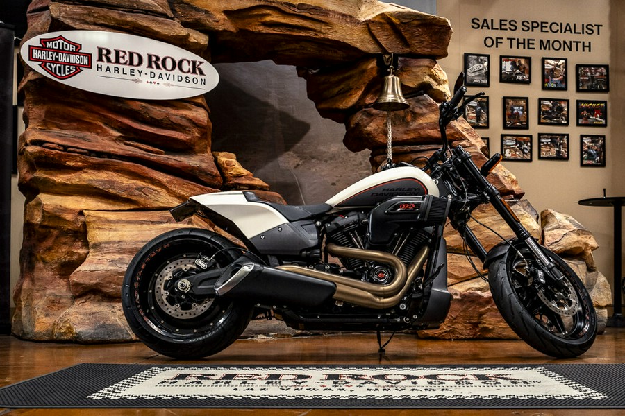 2019 Harley-Davidson Softail FXDR 114