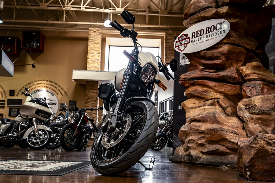 2019 Harley-Davidson Softail FXDR 114