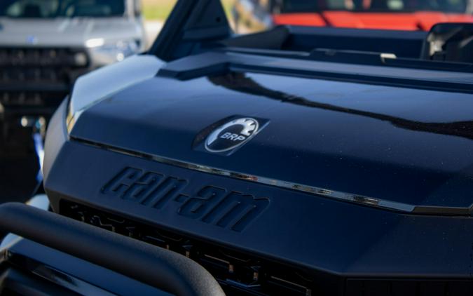 2026 CAN-AM DEFENDER XT HD11 WITH 1025 INCH TOUCHSCREEN