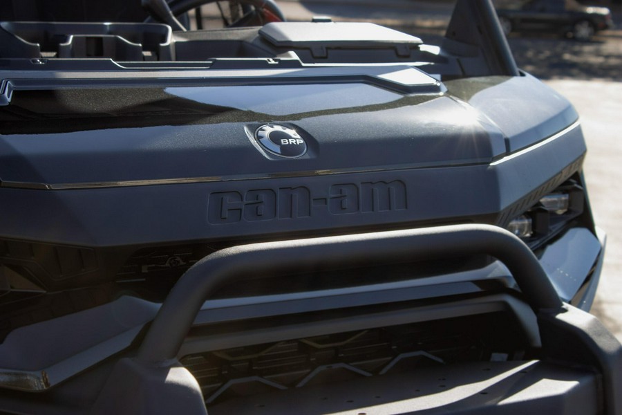 2026 CAN-AM DEFENDER XT HD11 WITH 1025 INCH TOUCHSCREEN