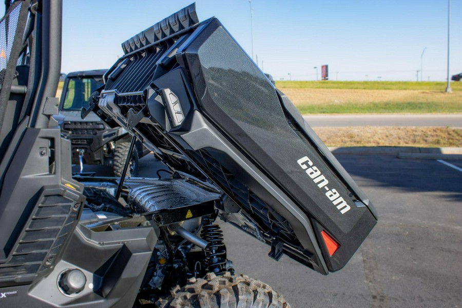 2026 CAN-AM DEFENDER XT HD11 WITH 1025 INCH TOUCHSCREEN