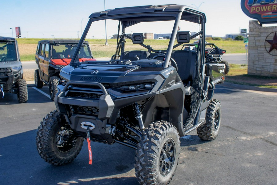 2026 CAN-AM DEFENDER XT HD11 WITH 1025 INCH TOUCHSCREEN