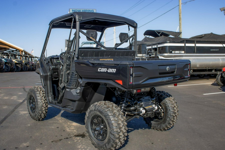 2026 CAN-AM DEFENDER XT HD11 WITH 1025 INCH TOUCHSCREEN