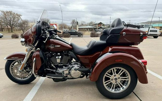 2024 Harley-Davidson® FLHTCUTG - Tri Glide® Ultra