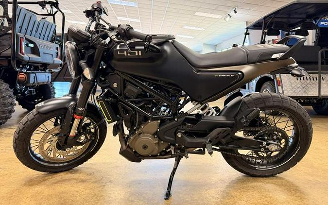2023 Husqvarna® Svartpilen 401